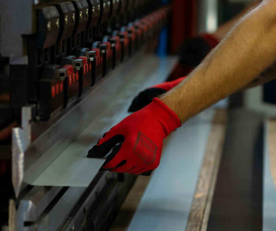 Ludwick Precision | CNC